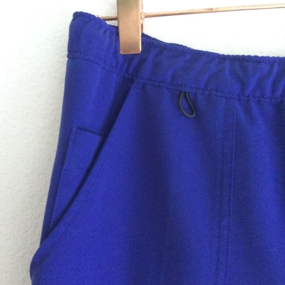 FIGS Men’s Cairo Cargo Scrub Pant Blue Sz Medium